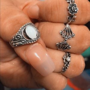 Knuckle Rings. Lot of 4